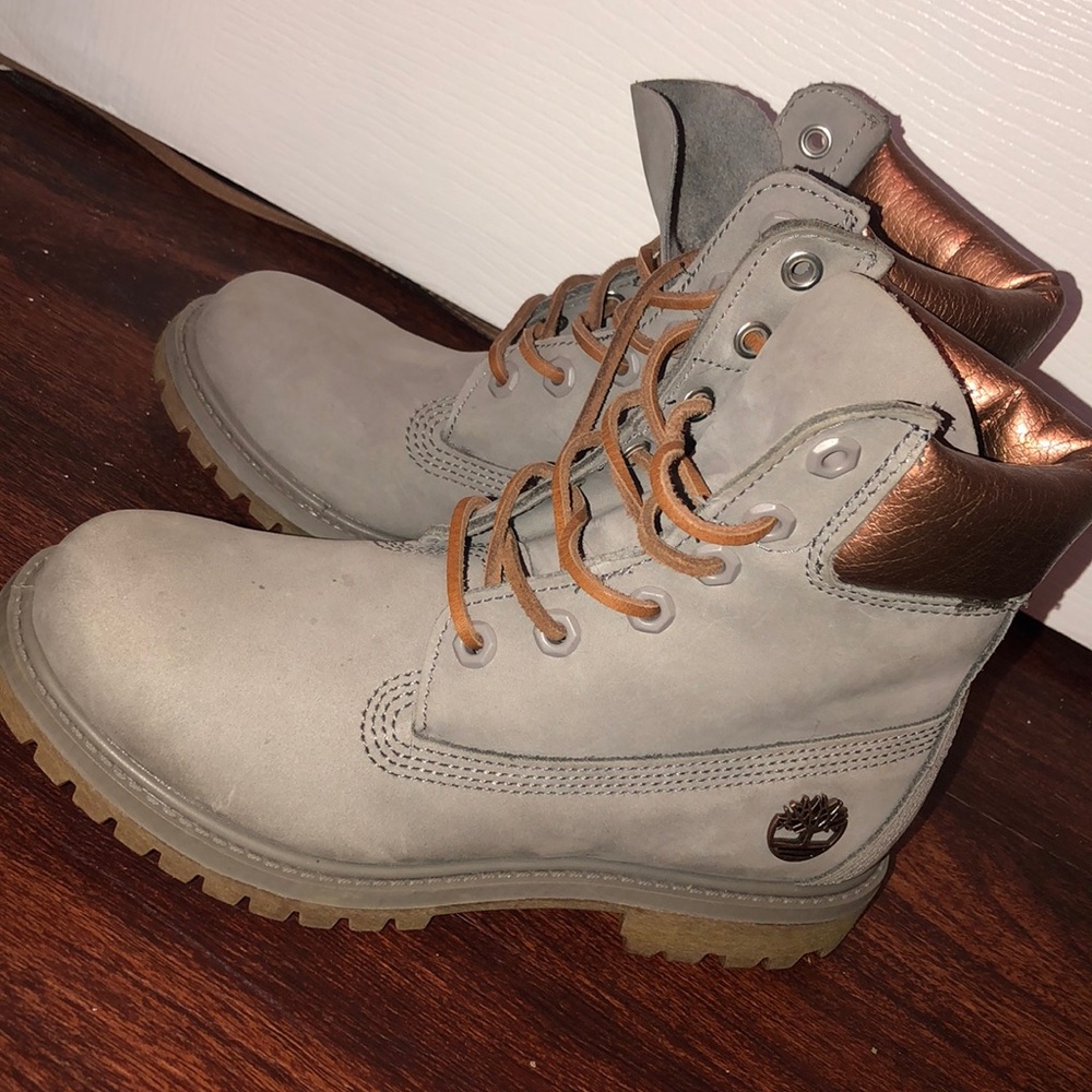 Timberland Women’s 6-Inch Premium Waterproof Boot